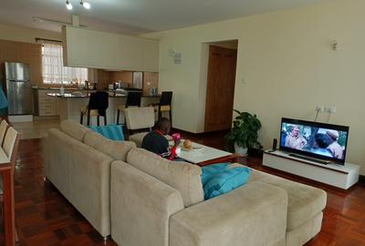 Furnished 2 Bed Apartment with En Suite at Riverside Drive