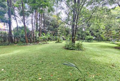 Furnished 2 Bed Apartment with En Suite in Gigiri