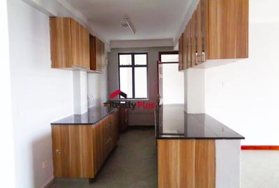 3 Bed Apartment with En Suite in Upper Hill