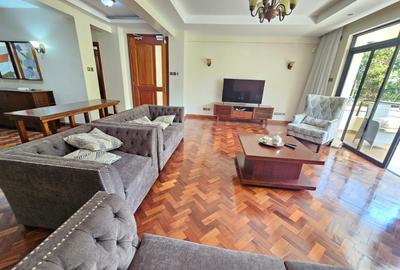 Furnished 3 Bed Apartment with En Suite in Riverside