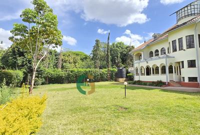 6 Bed House in Runda