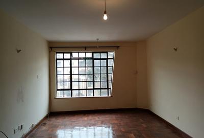 3 Bed Apartment with En Suite at Riverside Drive