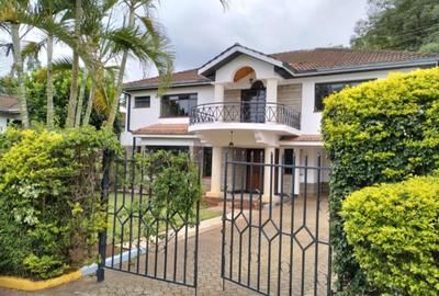 5 Bed Townhouse with En Suite in Spring Valley