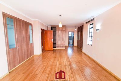 Serviced 2 Bed Apartment with En Suite at Argwings Kodhek - 4