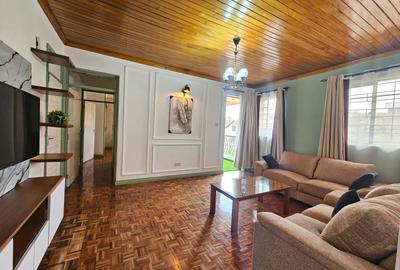 1 Bed Apartment with En Suite in Lavington - 4