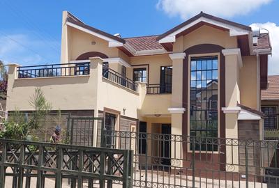 4 Bed Townhouse with En Suite in Ngong