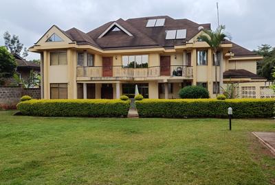 5 Bed House with En Suite at Runda Road