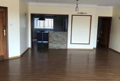 3 Bed Apartment with En Suite in Kileleshwa