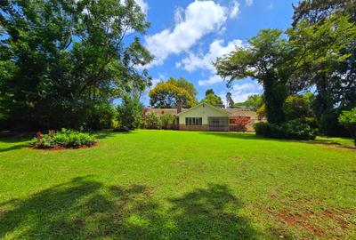 4 Bed House with En Suite in Runda - 3