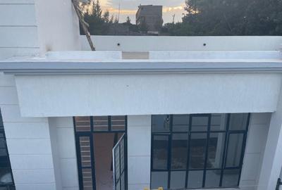 4 Bed Townhouse with En Suite in Ruiru - 2