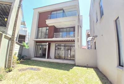 5 Bed Townhouse with En Suite at Lavington Green - 2