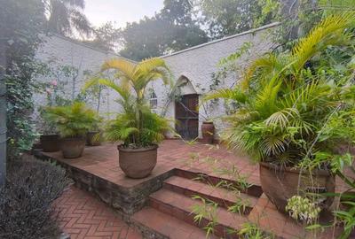 2 Bed House with En Suite at Old Muthaiga - 2