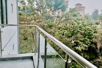 2 Bed Apartment with En Suite in Riverside - 2