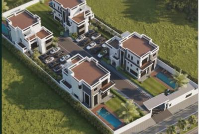 5 Bed Villa with En Suite in Lavington