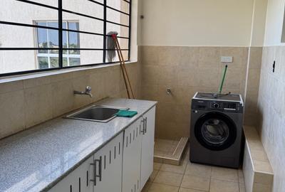 Serviced 3 Bed Apartment with En Suite in Kilimani