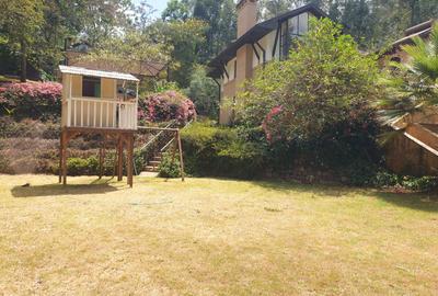 5 Bed Villa with En Suite in Gigiri - 2