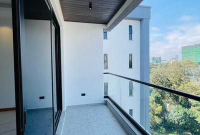 Serviced 2 Bed Apartment with En Suite in Westlands Area - 3
