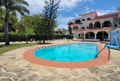 5 Bed Townhouse with En Suite at Mt Kenya