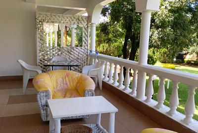 1 Bed House with En Suite at Nyari
