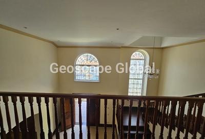 4 Bed House with En Suite in Kitisuru - 2