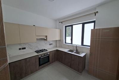 3 Bed Apartment in Brookside - 2
