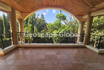 5 Bed House with En Suite in Muthaiga