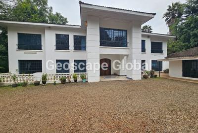 5 Bed House with En Suite in Gigiri