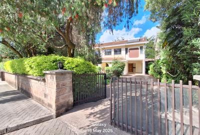 4 Bed Townhouse with En Suite at Lavington