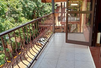 4 Bed Townhouse with En Suite at Parklands