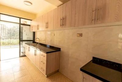 3 Bed Apartment with En Suite at Valley Arcade - 3