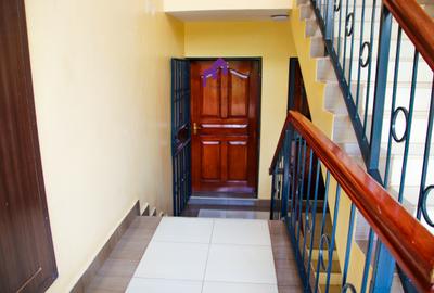 3 Bed Apartment with En Suite in Lavington - 2