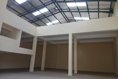 7,100 ft² Warehouse with Parking in Ruaraka - 2