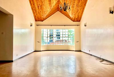 4 Bed Apartment in Kilimani - 3