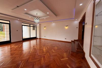 5 Bed Villa with Staff Quarters in Runda - 4