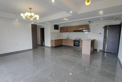 2 Bed Apartment with En Suite at Riverside Dr