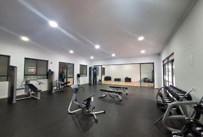 5 Bed Townhouse with En Suite in Runda - 3