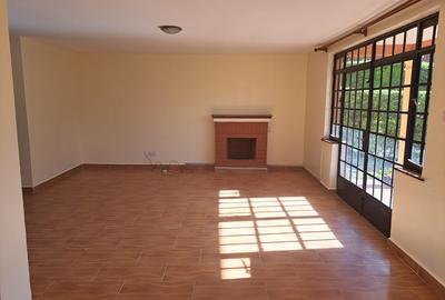 4 Bed Townhouse with En Suite at Fourways