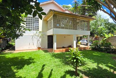 Commercial Property with Service Charge Included in Brookside