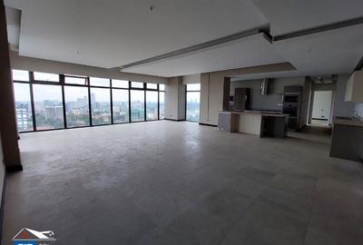 3 Bed Apartment with En Suite in Westlands Area - 4