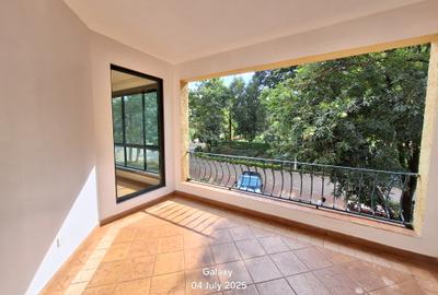 3 Bed Townhouse with En Suite at Grevelia Grove - 2