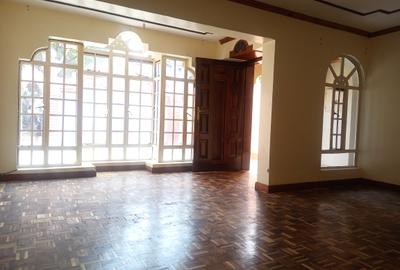 4 Bed Townhouse with En Suite at Maziwa