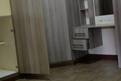 5 Bed Villa with En Suite in Lavington - 2