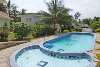4 Bed Villa with En Suite in Watamu