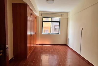 3 Bed Apartment with Gym in Kileleshwa