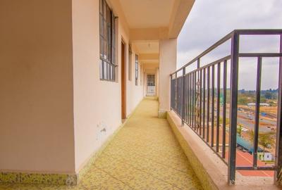 Serviced 1 Bed Apartment with En Suite at Lenana