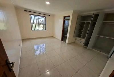 8 Bed House with En Suite in Syokimau - 3