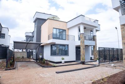 4 Bed Townhouse with En Suite at Kenyatta Rd