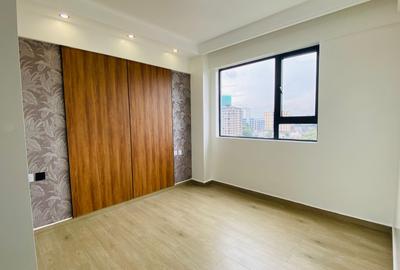 3 Bed Apartment with En Suite in Westlands Area - 3