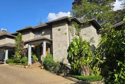 4 Bed Townhouse with En Suite at Peponi Road