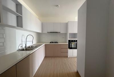 3 Bed Apartment with En Suite in Lavington - 4